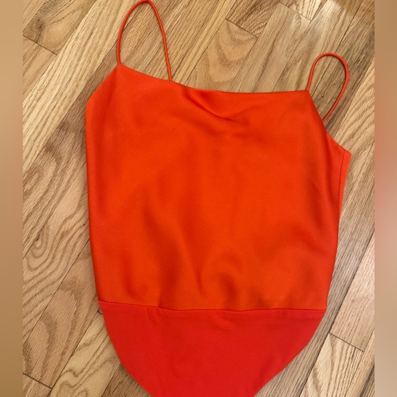 Alice Olivia red bodysuit - Picture 3 of 3